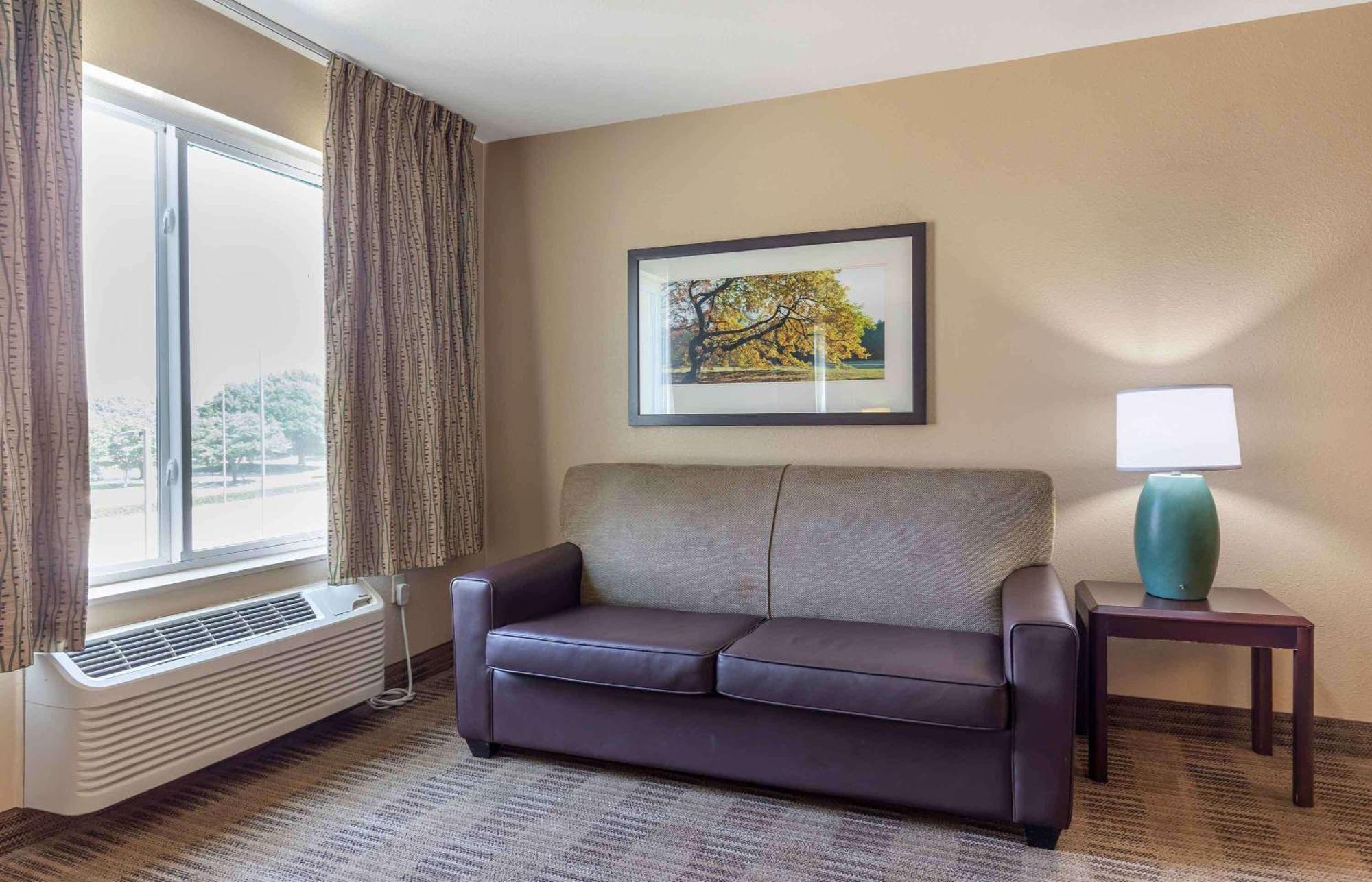 Extended Stay America Select Suites - Atlanta - Kennesaw Chastain Rd Εξωτερικό φωτογραφία