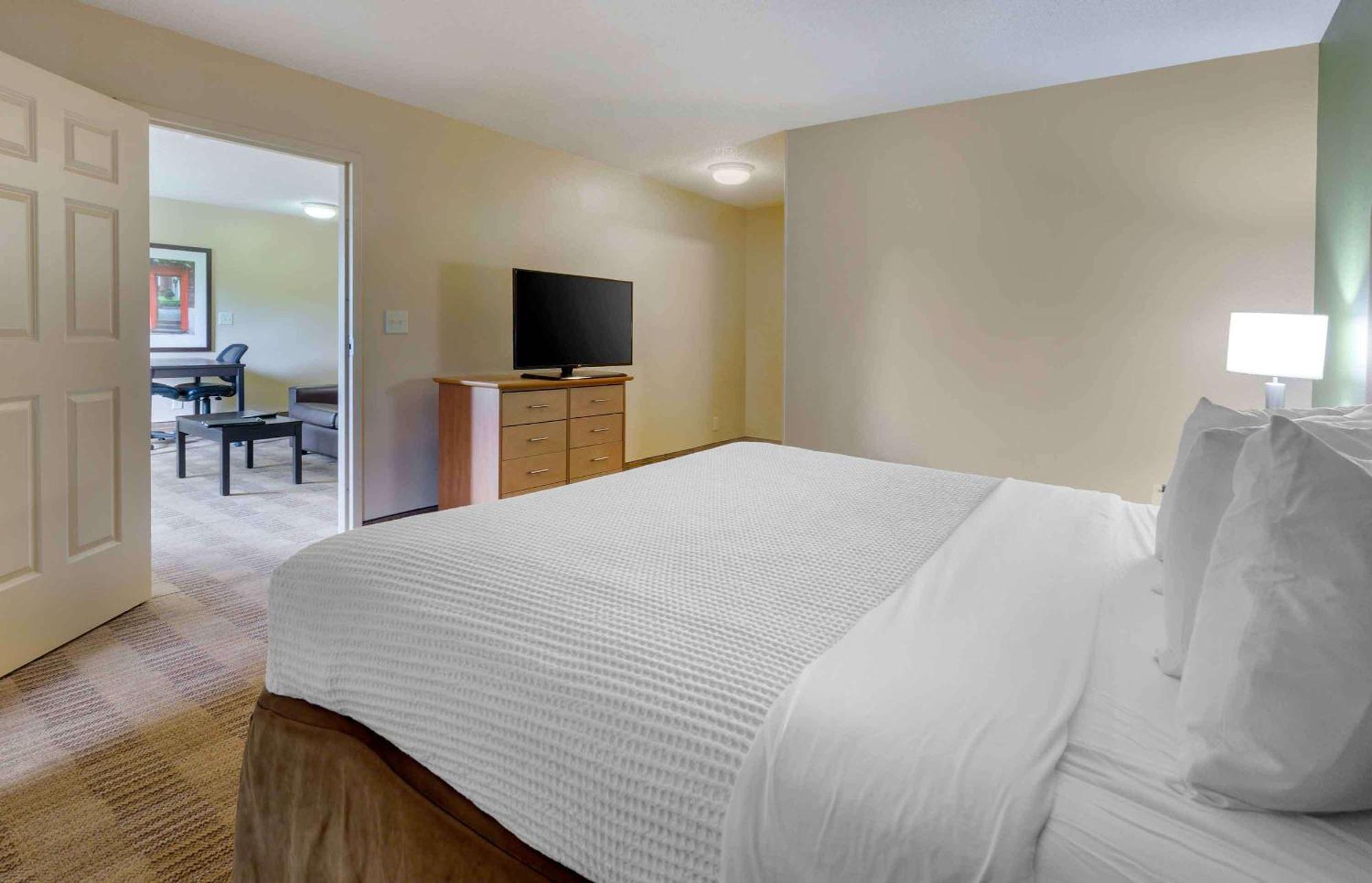Extended Stay America Select Suites - Atlanta - Kennesaw Chastain Rd Εξωτερικό φωτογραφία