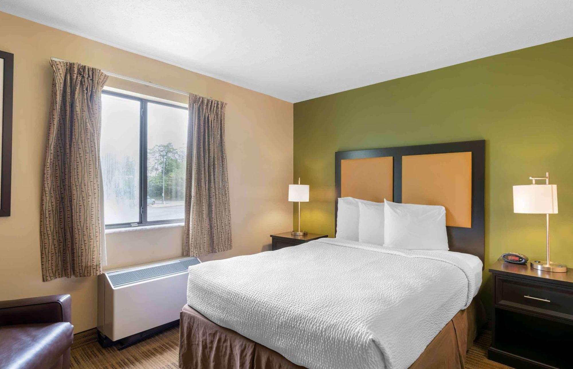 Extended Stay America Select Suites - Atlanta - Kennesaw Chastain Rd Εξωτερικό φωτογραφία